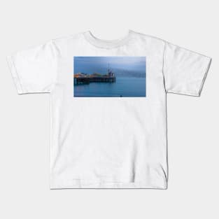 The starling murmuration, Brighton Seafront, England Kids T-Shirt